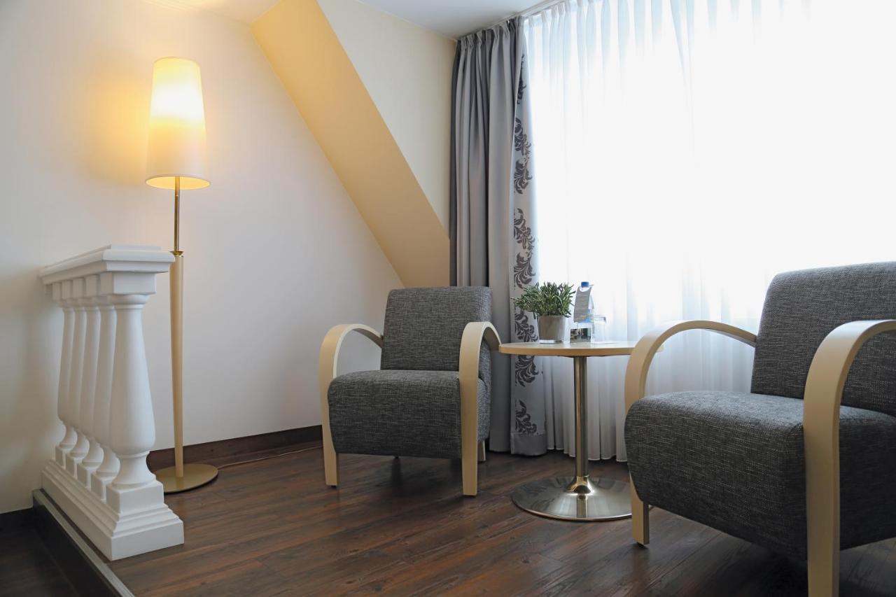 Hotel Traube Am See Friedrichshafen Luaran gambar