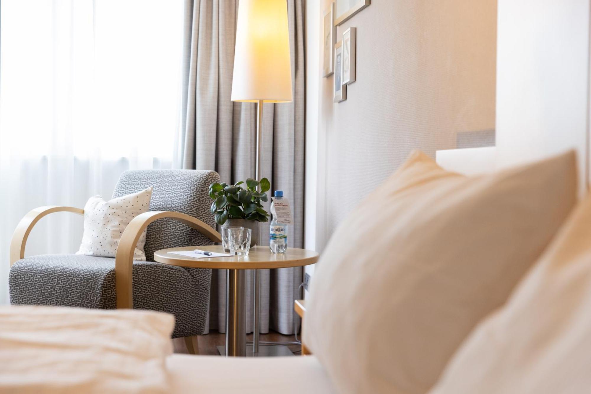 Hotel Traube Am See Friedrichshafen Luaran gambar