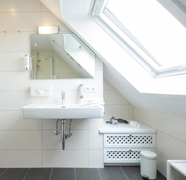 Hotel Traube Am See Friedrichshafen Bilik gambar
